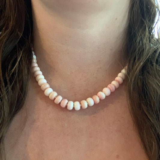 Queen Conch Hand Knotted Necklace